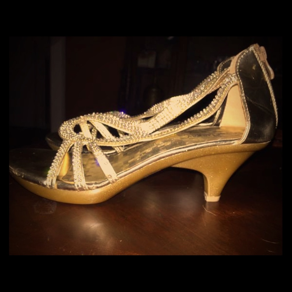 Gold lo  heels diamond straps comfy sz10